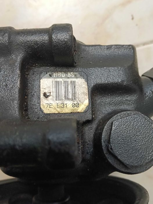 Bomba de direção assistida Ford fiesta/KA