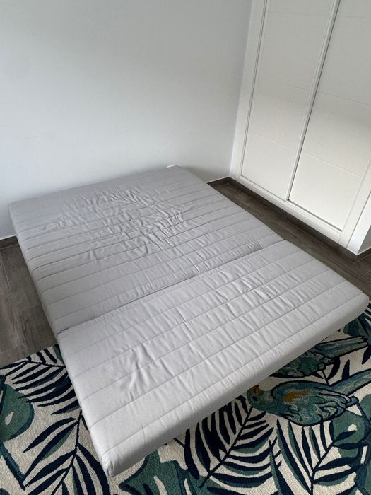 Sofá-cama IKEA com colchão adequado