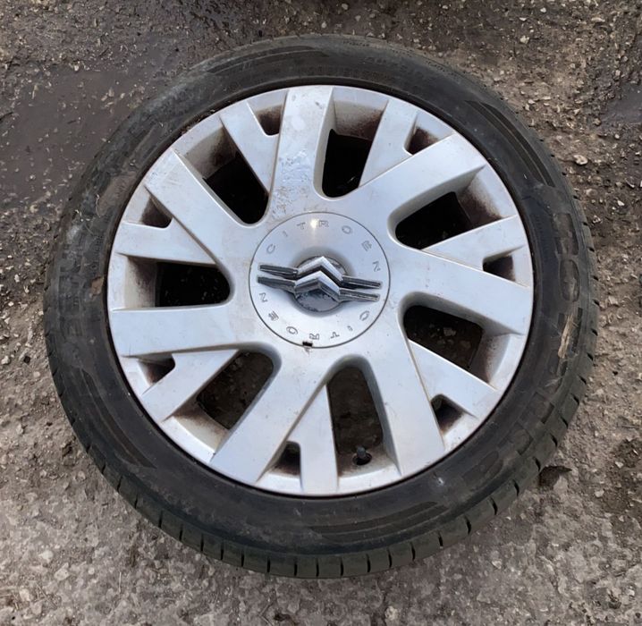 Jantes Citroen R17 Com Pneus 205/50 Furação 4X108