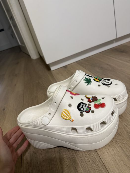 Супер трендовые кроксы на платформе