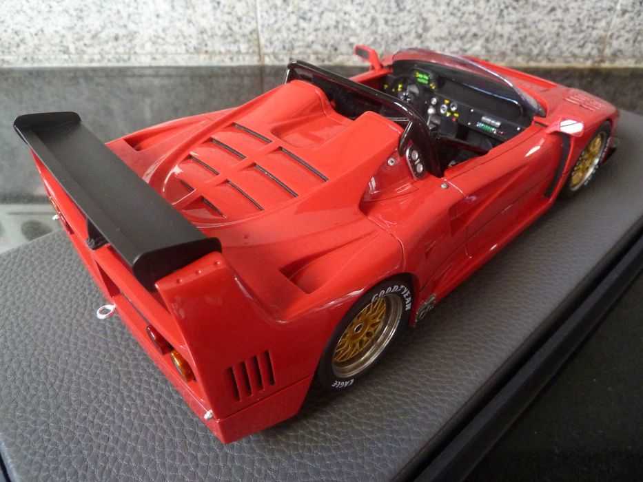 1:18 Top Marques, Ferrari F40 LM Beurlys Barchetta, AutoArt Minichamps
