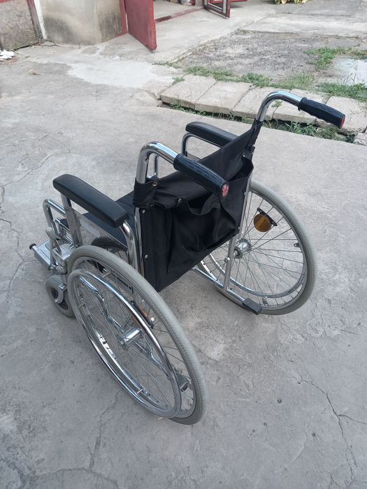 Ивалидная коляска