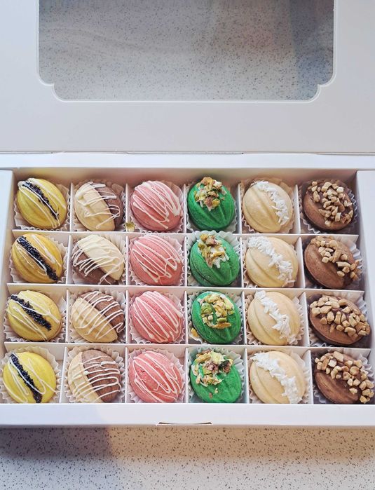 Orzeszki w pudełku prezentowym