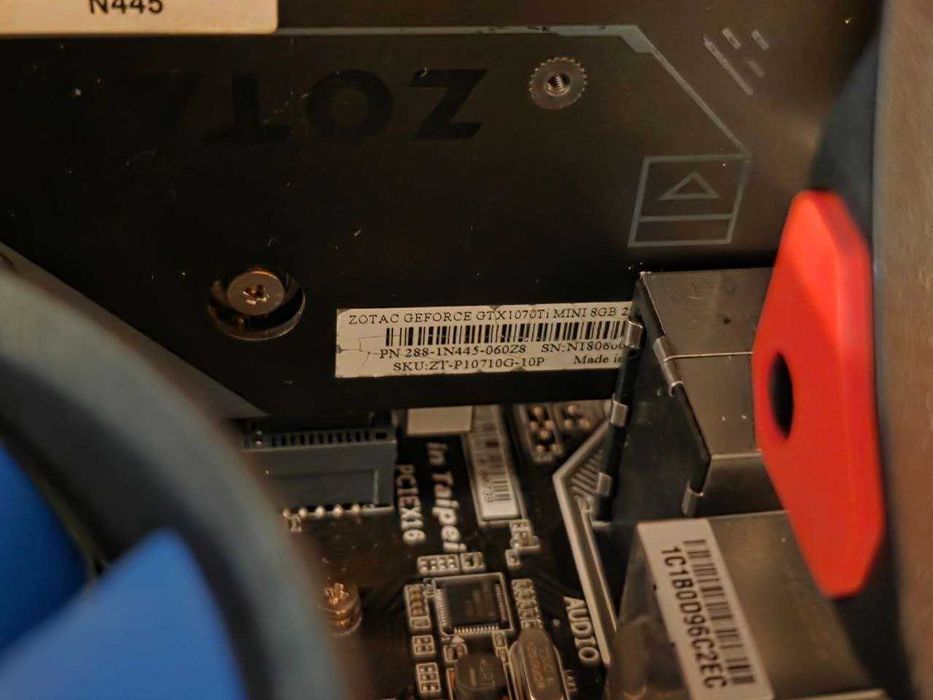 Продам Zotac 1070TI