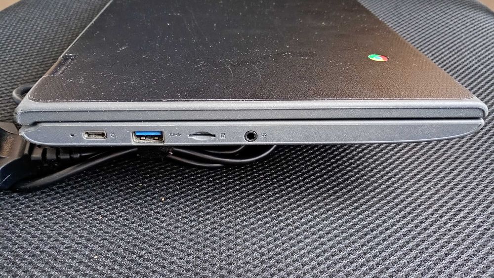 Lenowo 300e 2nd gen Chromebook laptop do internetu 1 Gbit !