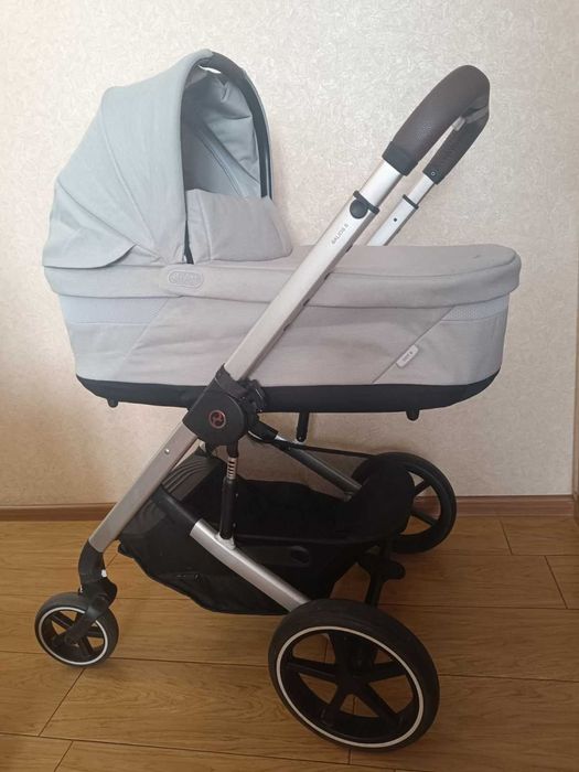 Cybex balios s lux 2024