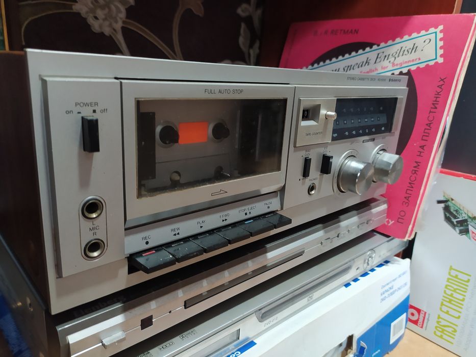 Винтажная кассетная дека Sanyo/Japan