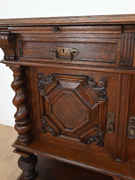 komoda z końca XIX wieku 030305