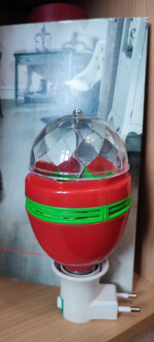 Світлодіодна лампа, що обертається LED Mini Party Light Lamp!