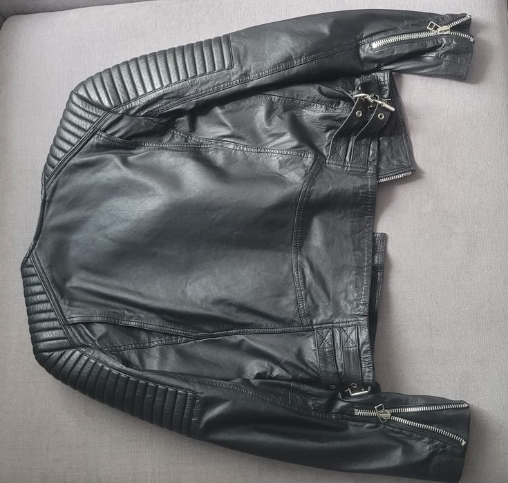 Czarna kurtka Mango S, skóra naturalna