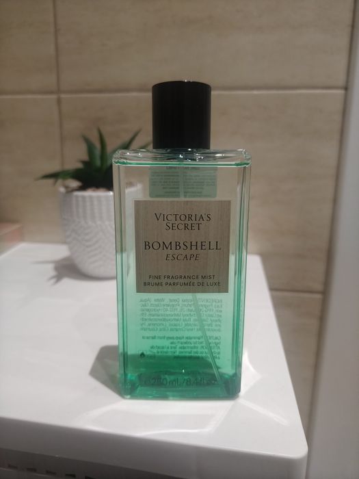 Mgiełka perfumowana Bombshell escape Victoria's Secret