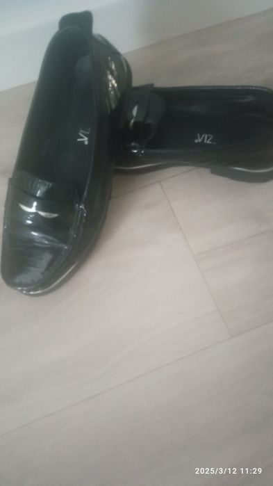 Buty Venezia czarne skóra