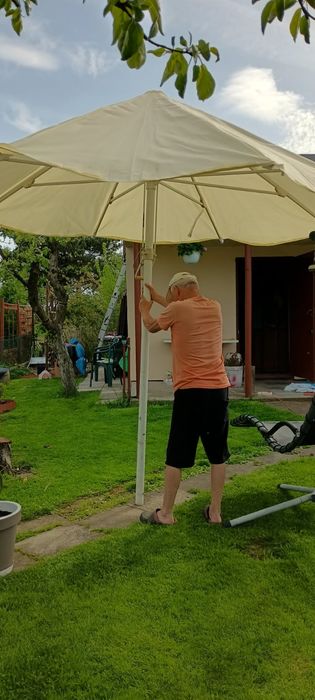 Parasol ogrodowy