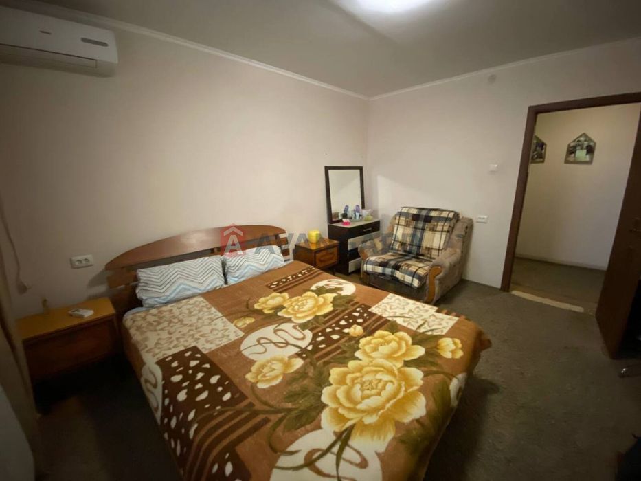 Продам двухкомнатную квартиру Дементьева 2. Фрунзенский. Ломовка.