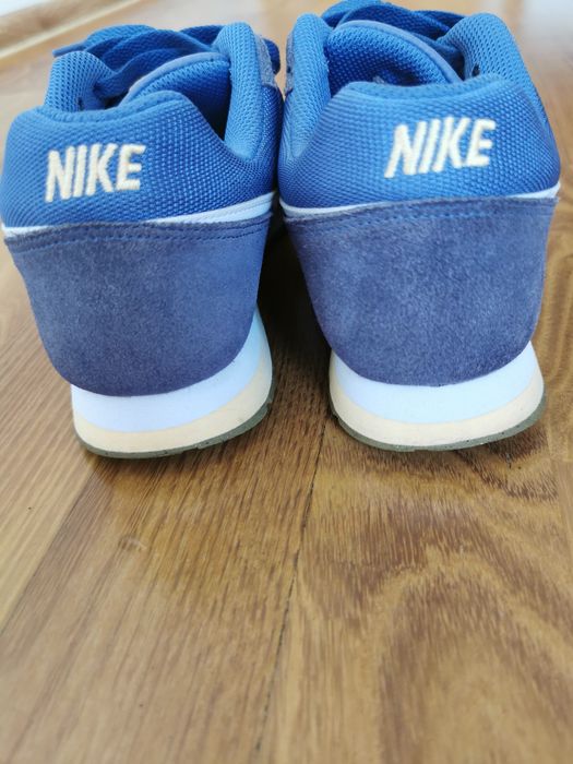 Niebieskie sneakersy damskie Nike 37,5