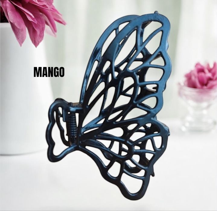 Śliczna spinka klamra grzebyk do włosów Mango motylek czarna metalowa