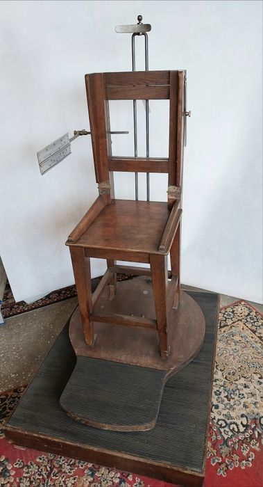 Kryminalne krzesło fotograficzne