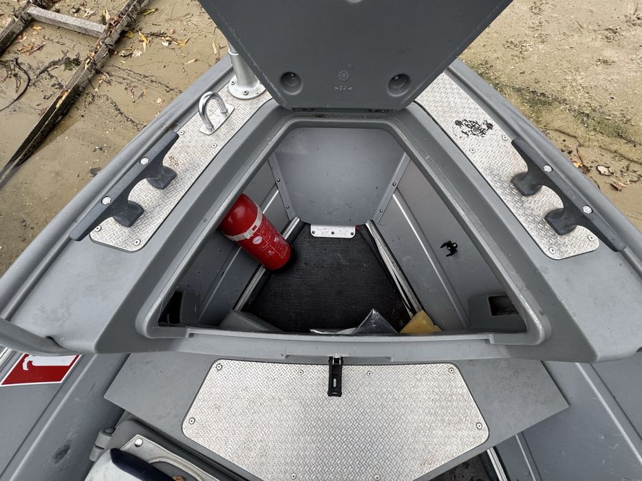 Катер Buster X - 2006г.