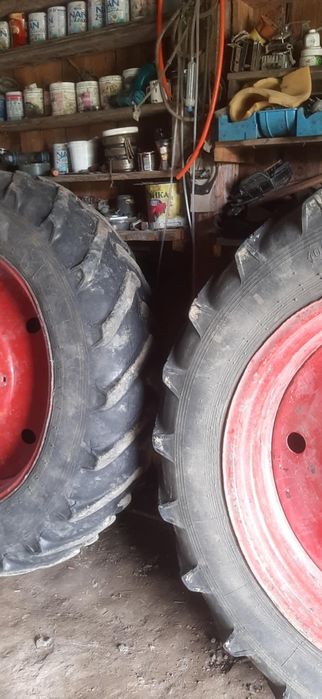 Продам колеса на трактор юмз-6