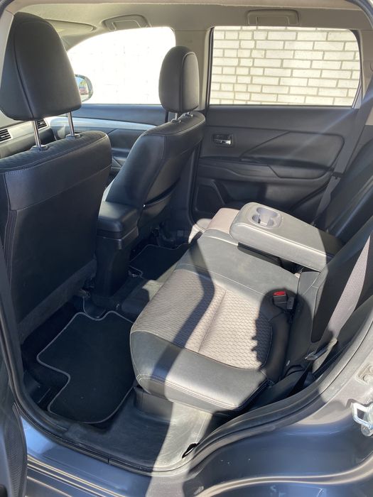 Mitsubishi Outlander 2013