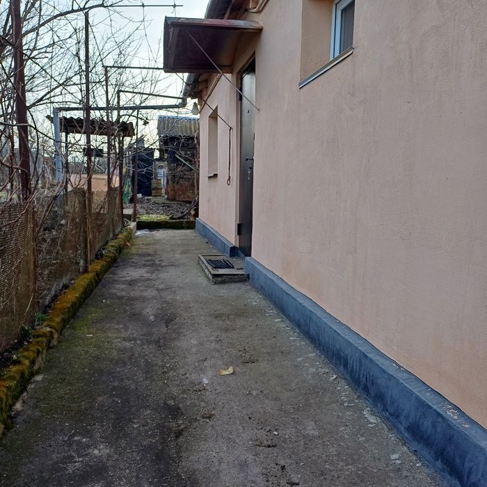 Продам гарний газифікований будинок з санвузлом,Дроздовка. - View 3