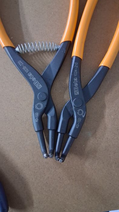 Alicates tira freios