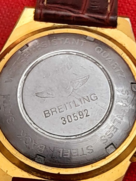 V E N D I D O.       Breitling multifunções