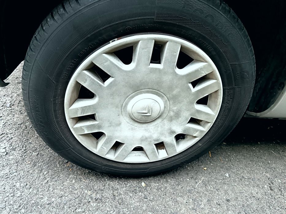 VENDE-SE jogo de 4 jantes originais de ferro c/tampōes  CITRO