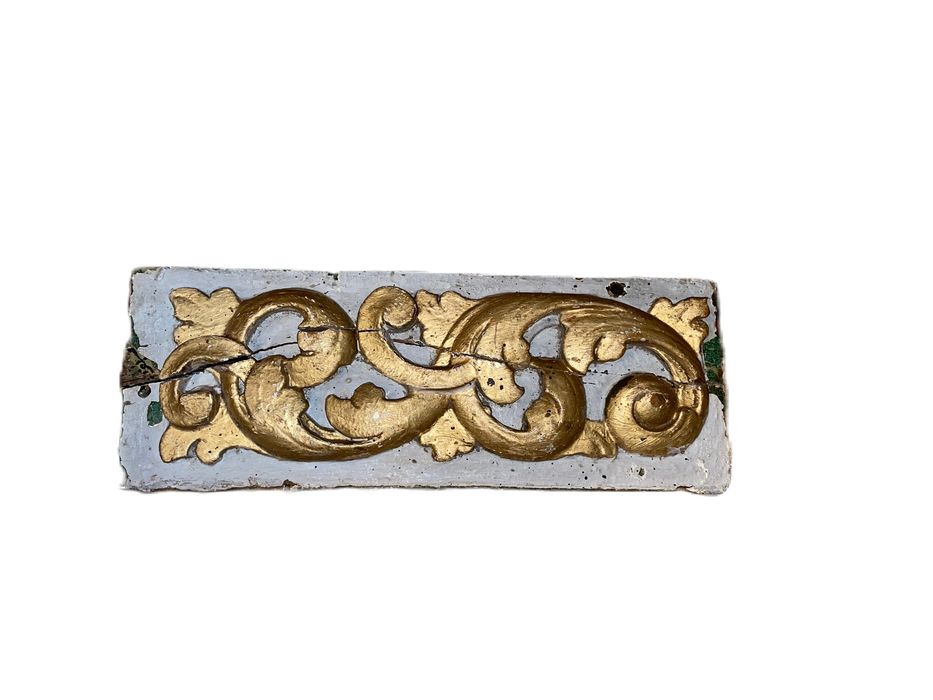 Placa, Fragmento em talha dourada seculos 18