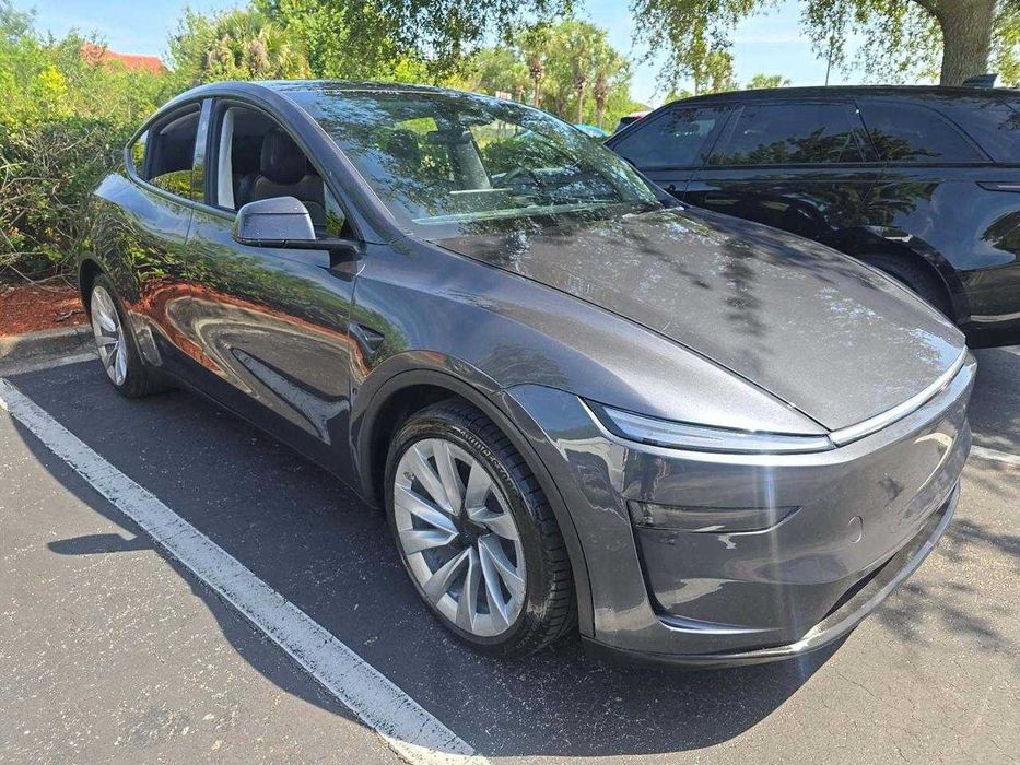 2026 Tesla Model Y