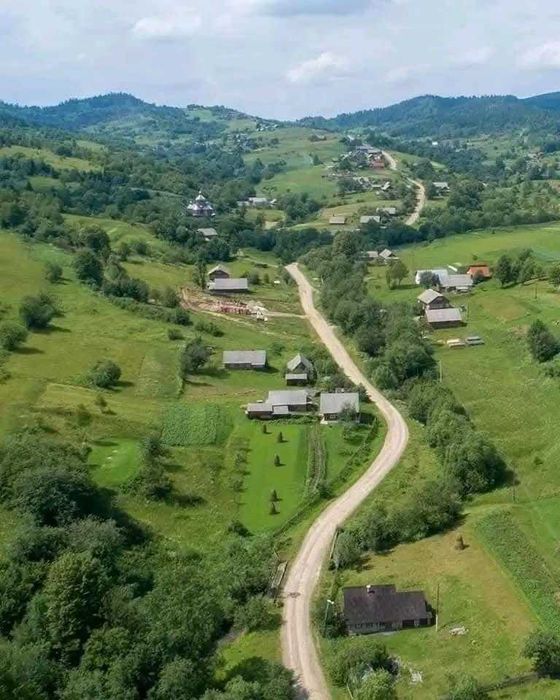 Продається будинок в карпатах