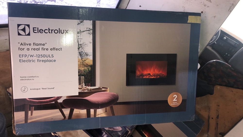 Камін електричний Electrolux EFP/W-1250ULS