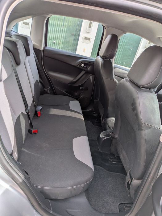 Citroen C 3 1.4 Hdi Attraction 70 CV 11