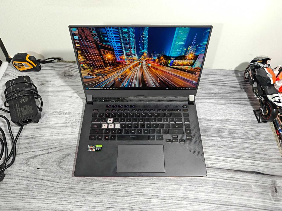Ноутбук Asus ROG Stirx G513 QHD 165Hz Ryzen 7 6800H 16GB 500 GB SSD RTX3060 140W свіжа АКБ
