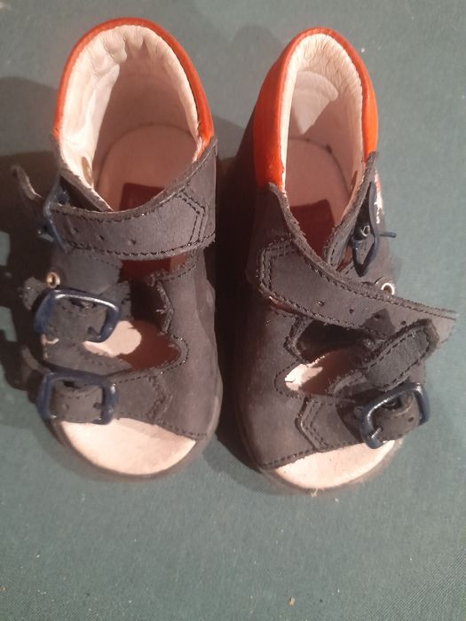 Sandália numero 18