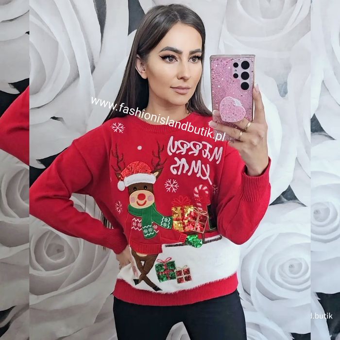 Świąteczny sweter z aplikacjami