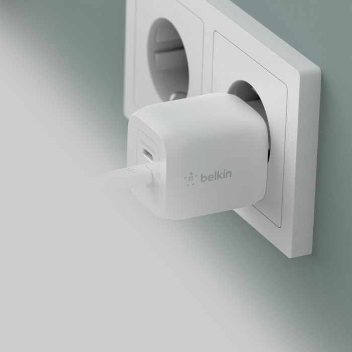 outlet belkin 45w pd pps dual usb-c gan charger white
