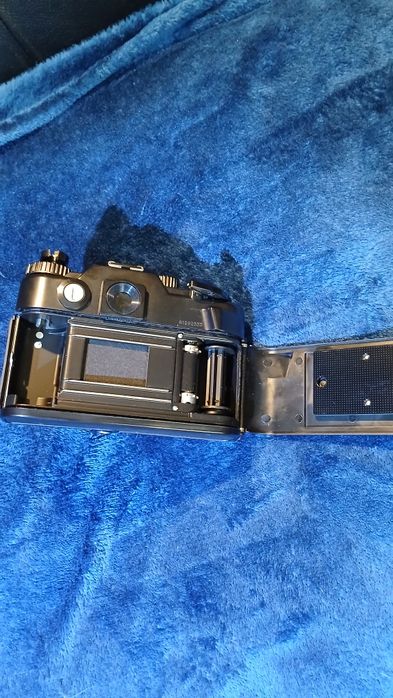 Зеніт-122 35-мм дзеркальний фотоапарат