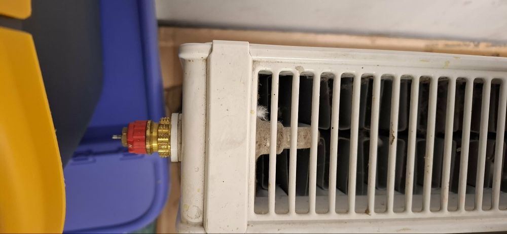 Pelnie sprawny kaloryfer 140cm szerokosci