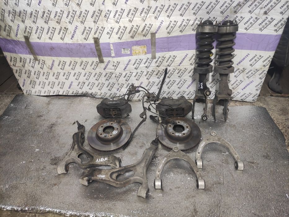 Супорт супорта диск тормозний тормозні Volkswagen Touareg NF Туарег FL