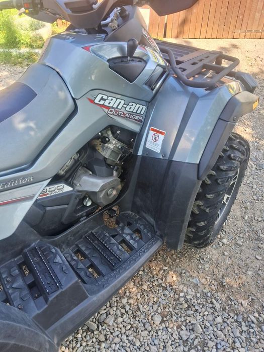 Продам BRP outlander 800