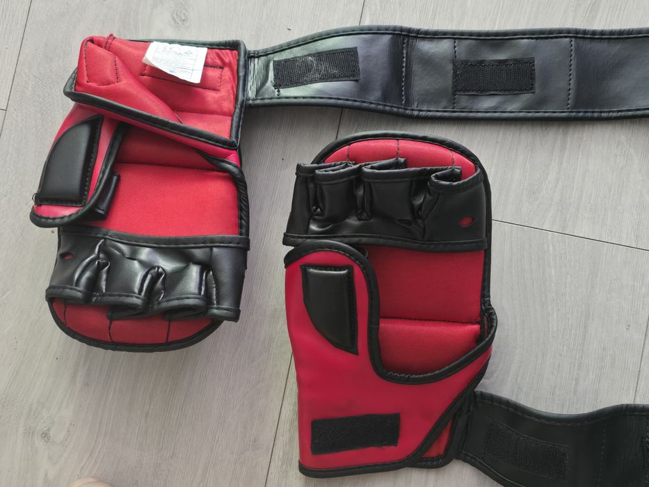 rękawice do MMA i Krav Maga