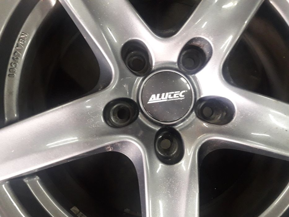 (F02) Felgi 18" 5x130 ET 52 8j