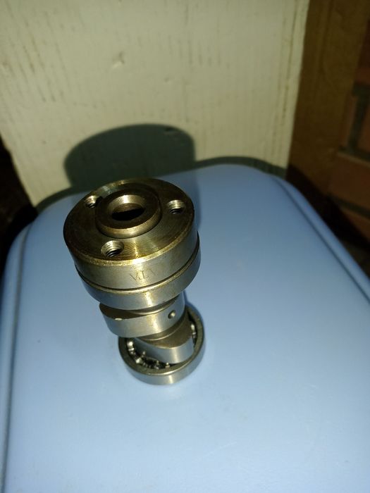 Розпредвал на китайський мопед