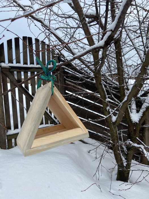 Годівничка для птахів