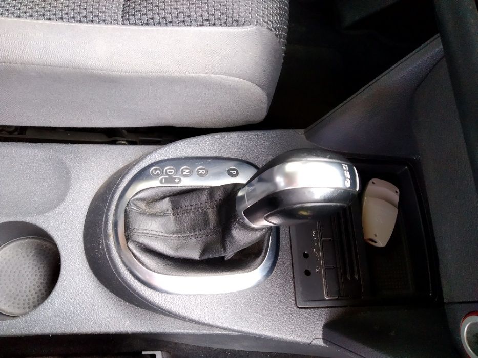 Разборка Touran, розборка Туран, запчасти VW Touran, шрот Тоуран