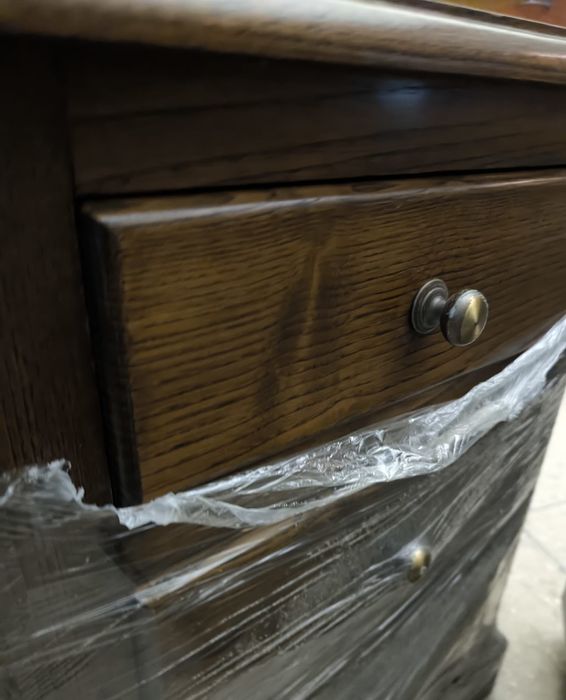 Mesa de cabeceira64729681535745121