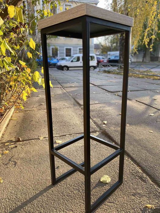 Барний стілець лофт