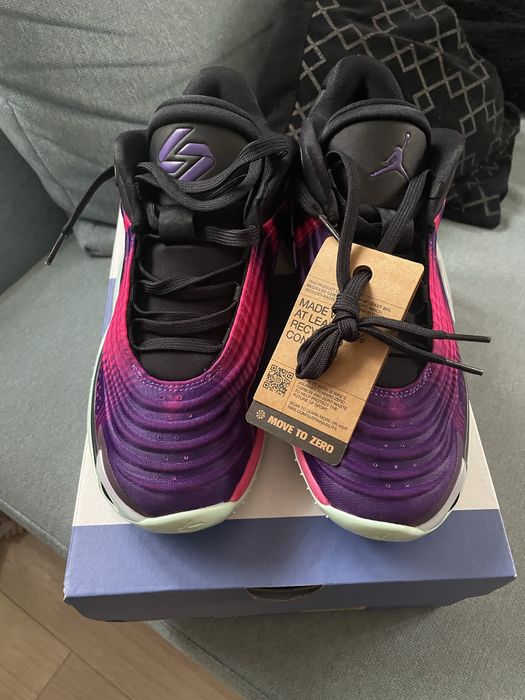 Jordan LUKA 3 Mid-NightRacer