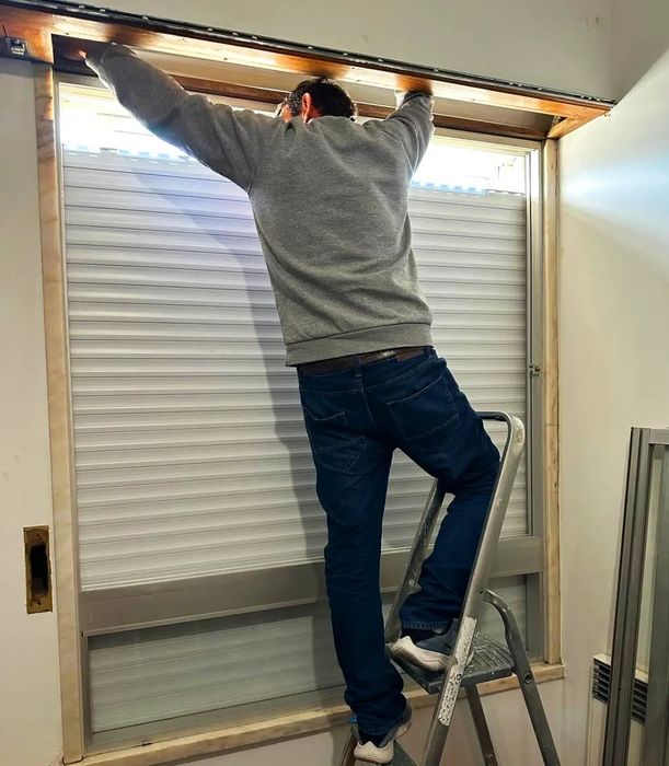 Reparaçoes de estores e persiana